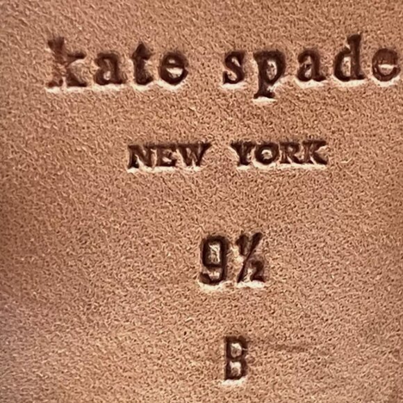 Tall patent heels-- pure vintage, pure Kate Spade! 9.5 - Picture 9 of 10